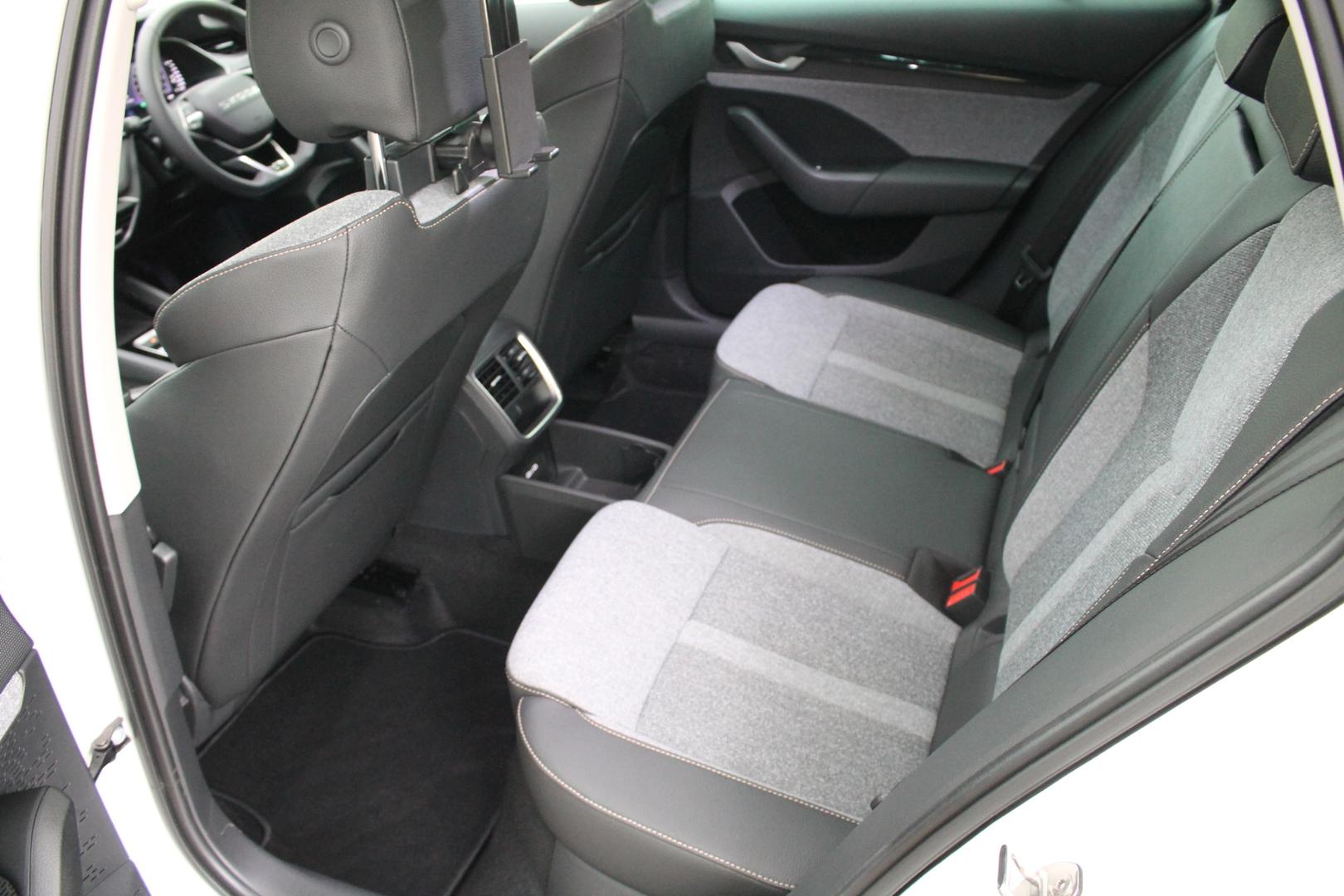 2025 SKODA Octavia 110TSI Select — photo 18