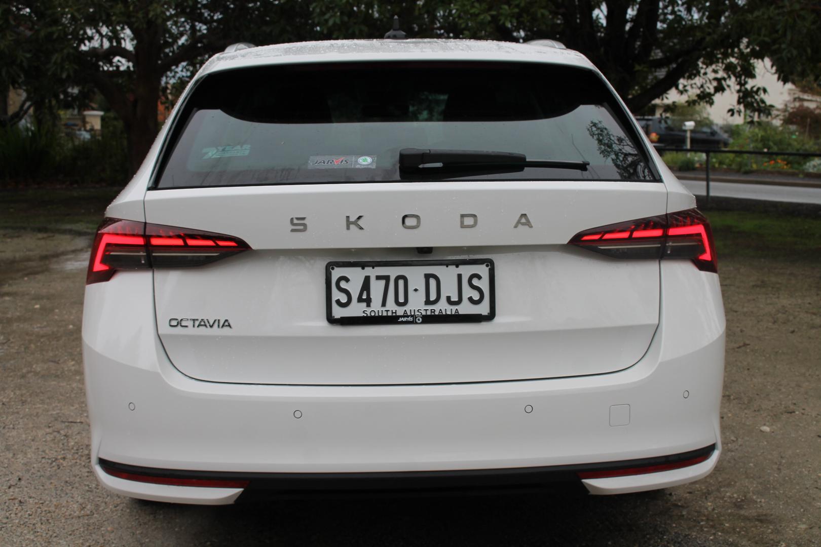 2025 SKODA Octavia 110TSI Select — photo 5