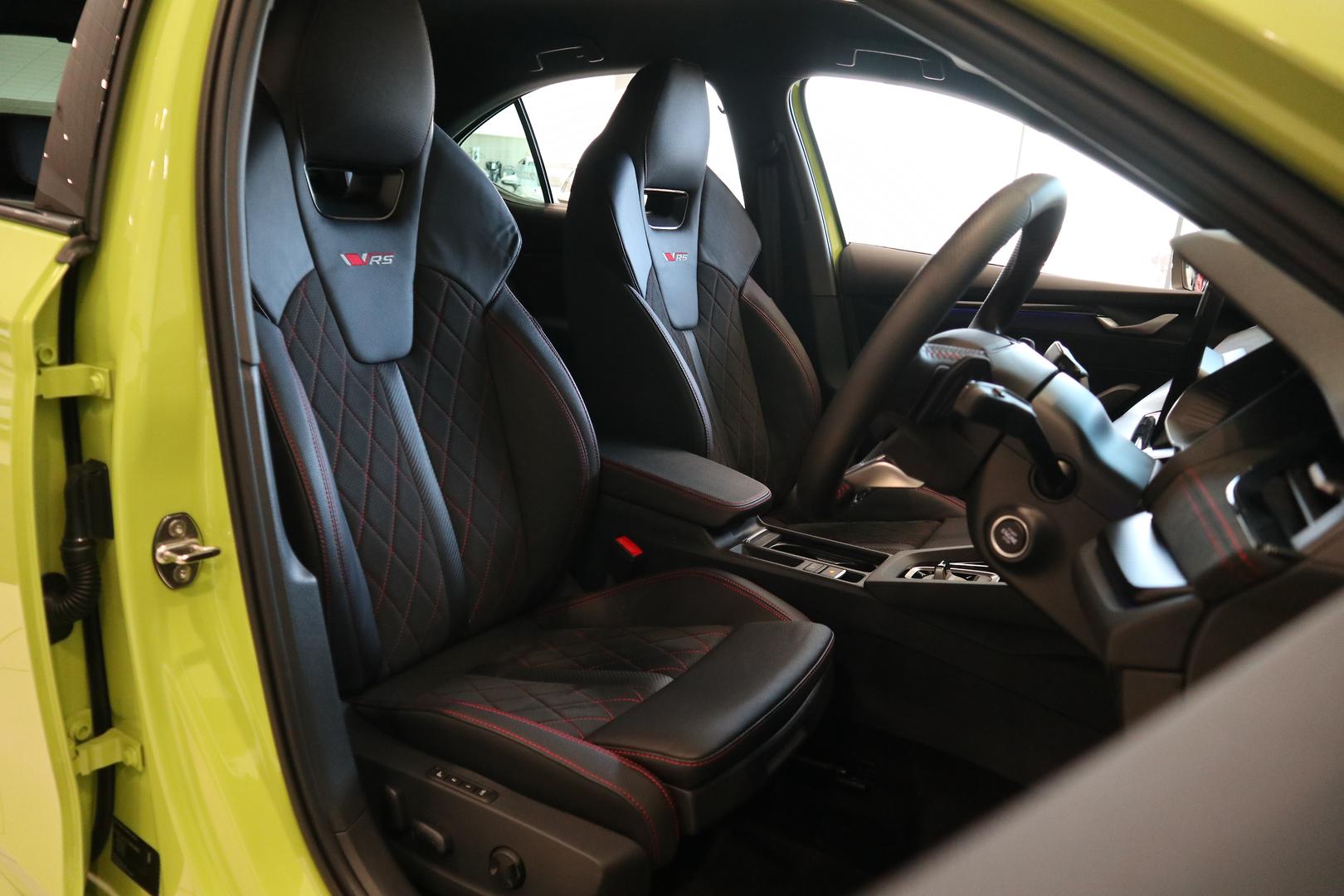 2025 SKODA Octavia RS — photo 13