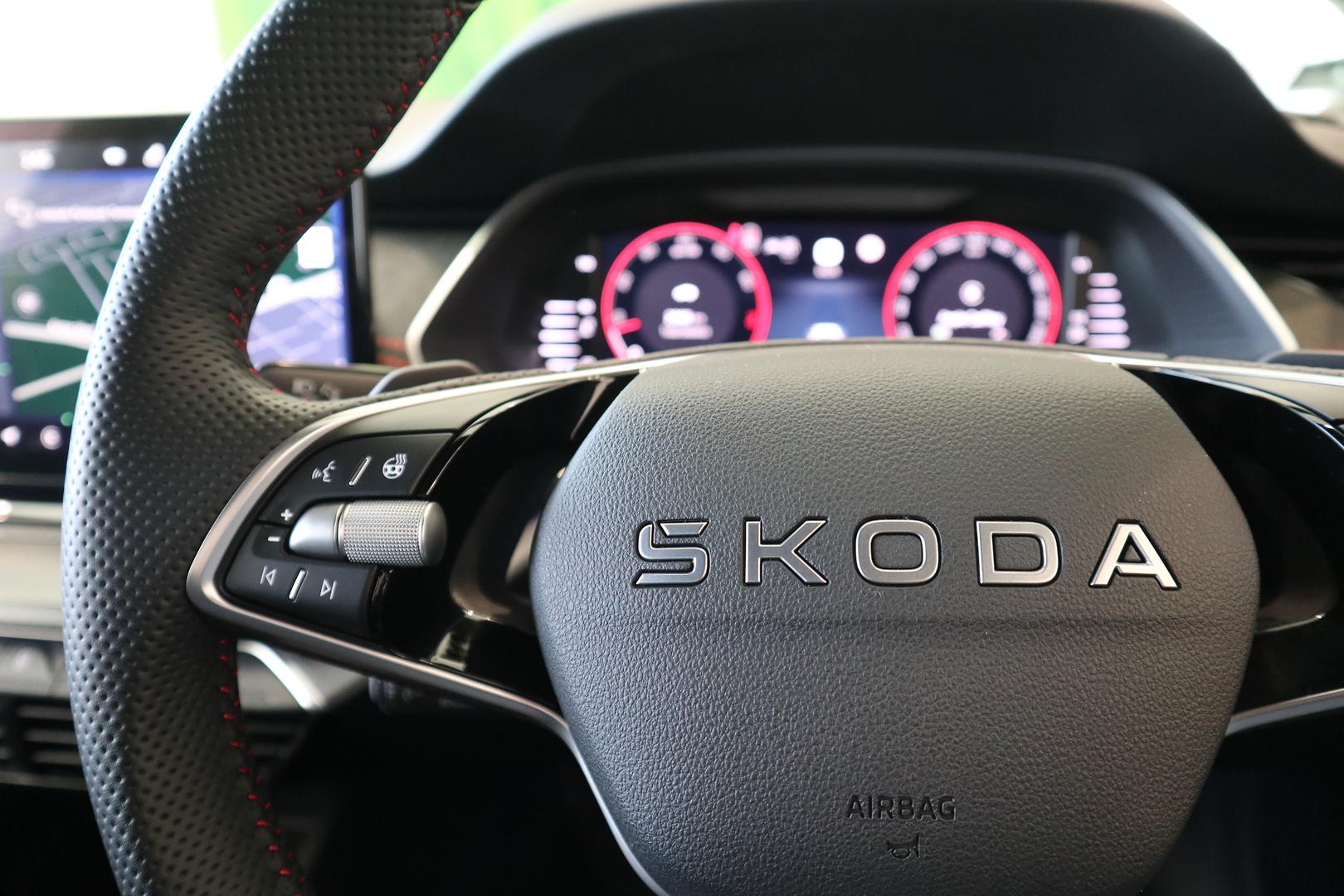 2025 SKODA Octavia RS — photo 14
