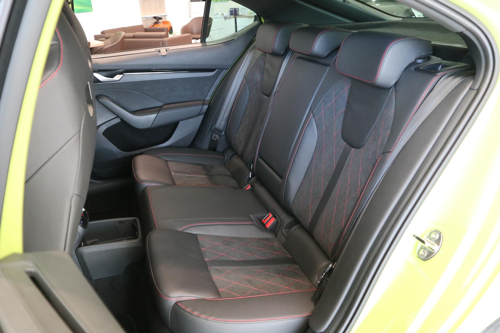 2025 SKODA Octavia RS — photo 28