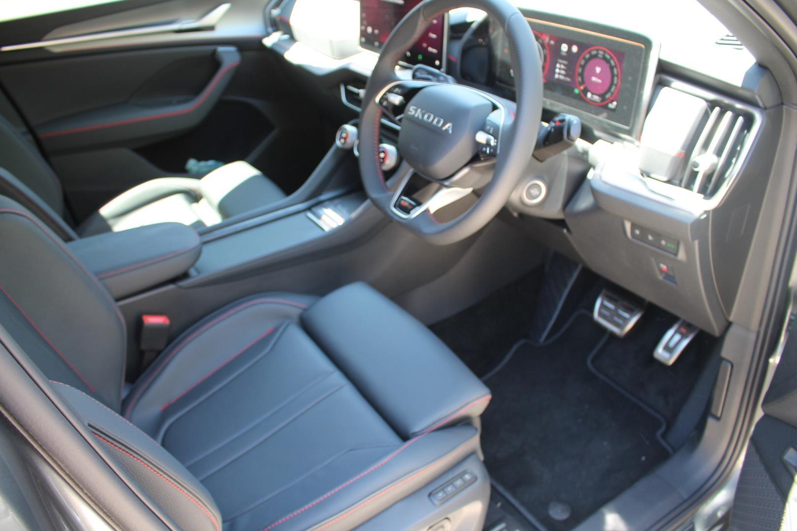 2025 SKODA Kodiaq RS — photo 10