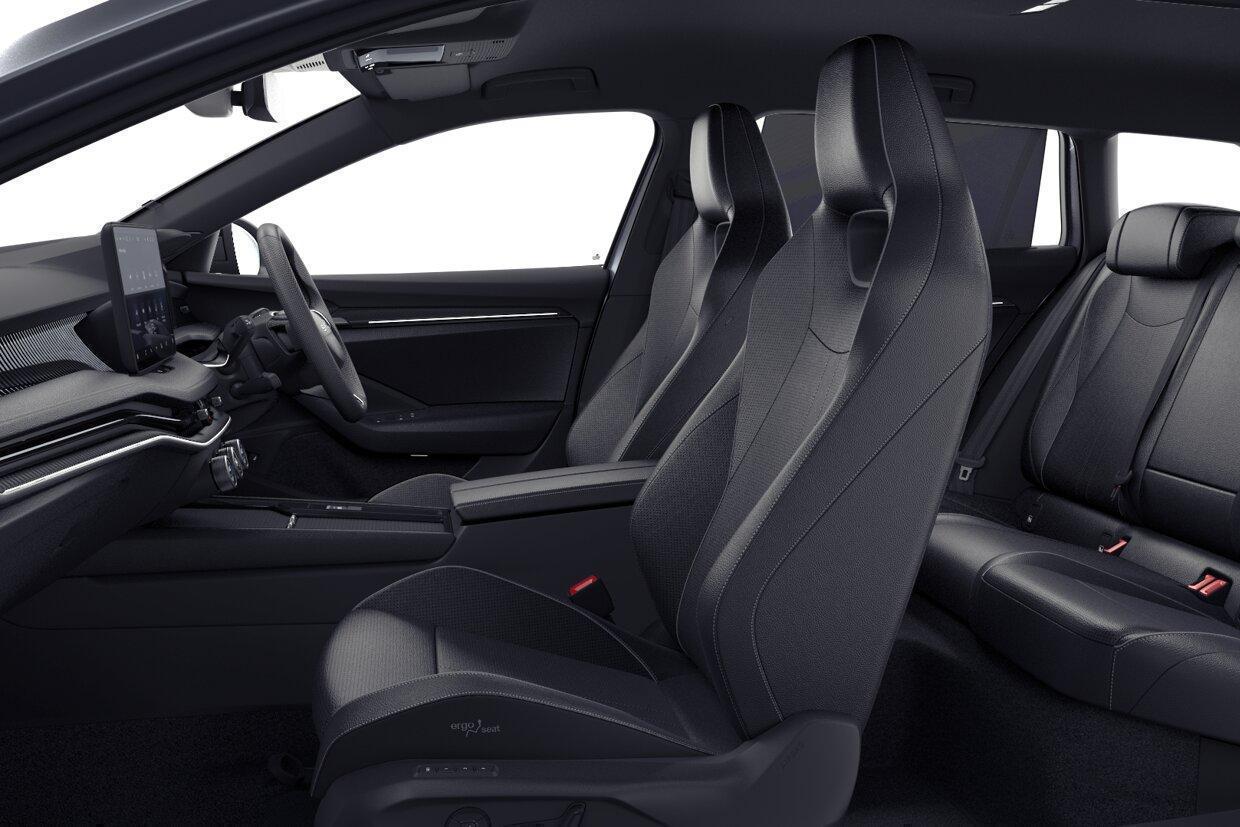 2025 SKODA Superb 195TSI Sportline — photo 5