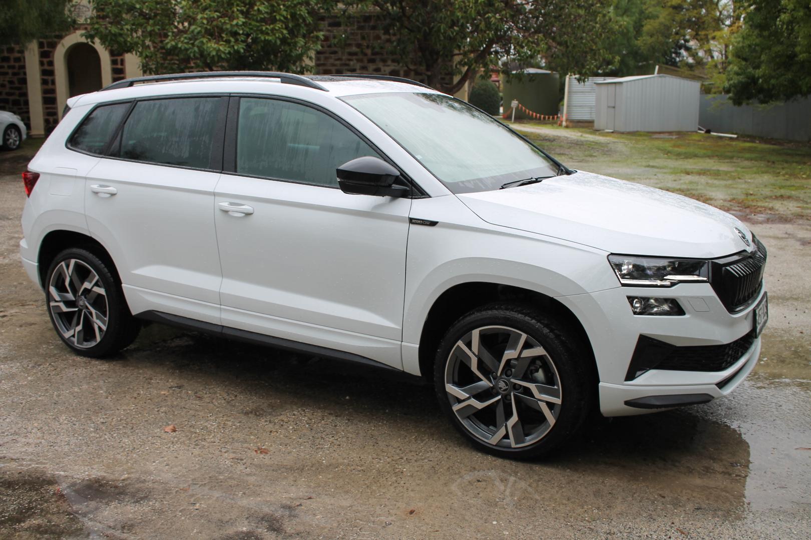 2025 SKODA Karoq 110TSI Sportline — photo 3