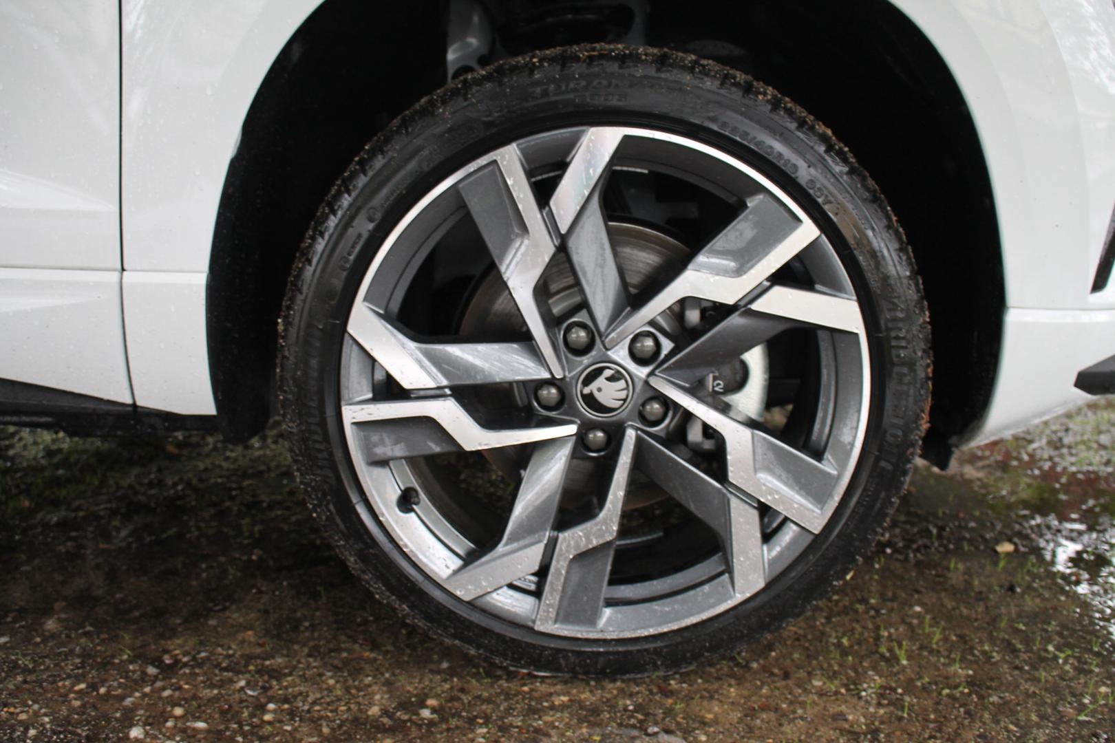 2025 SKODA Karoq 110TSI Sportline — photo 8