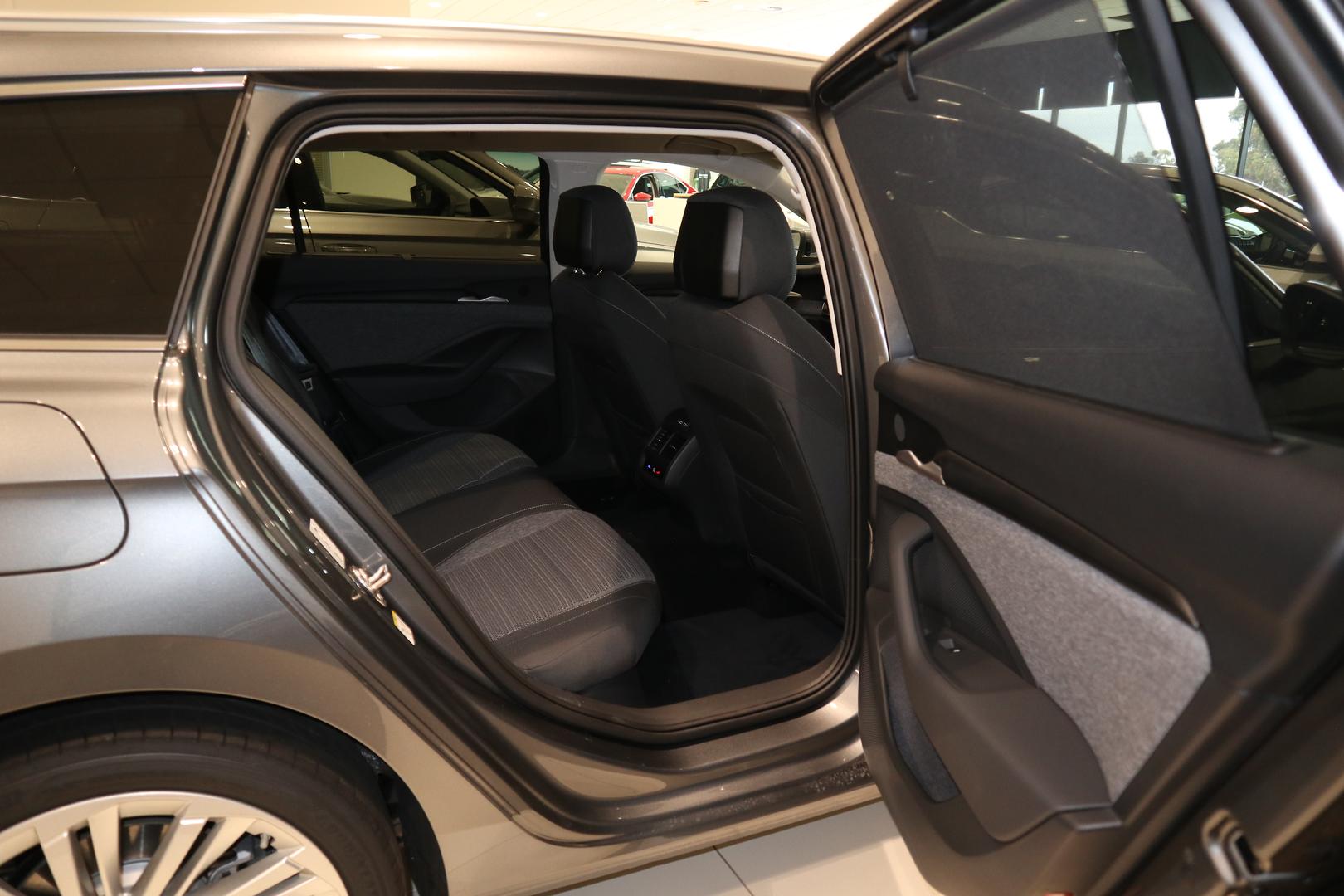 2026 SKODA Superb Select PHEV — photo 14