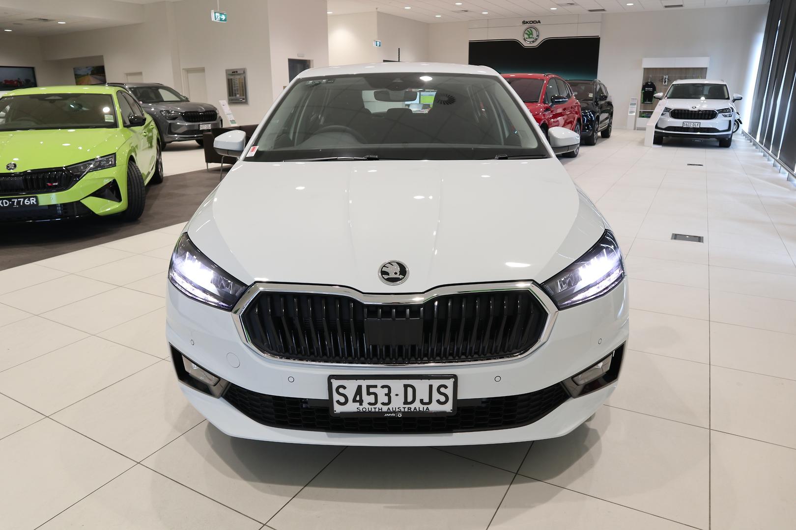 2026 SKODA Fabia 85TSI Select — photo 2