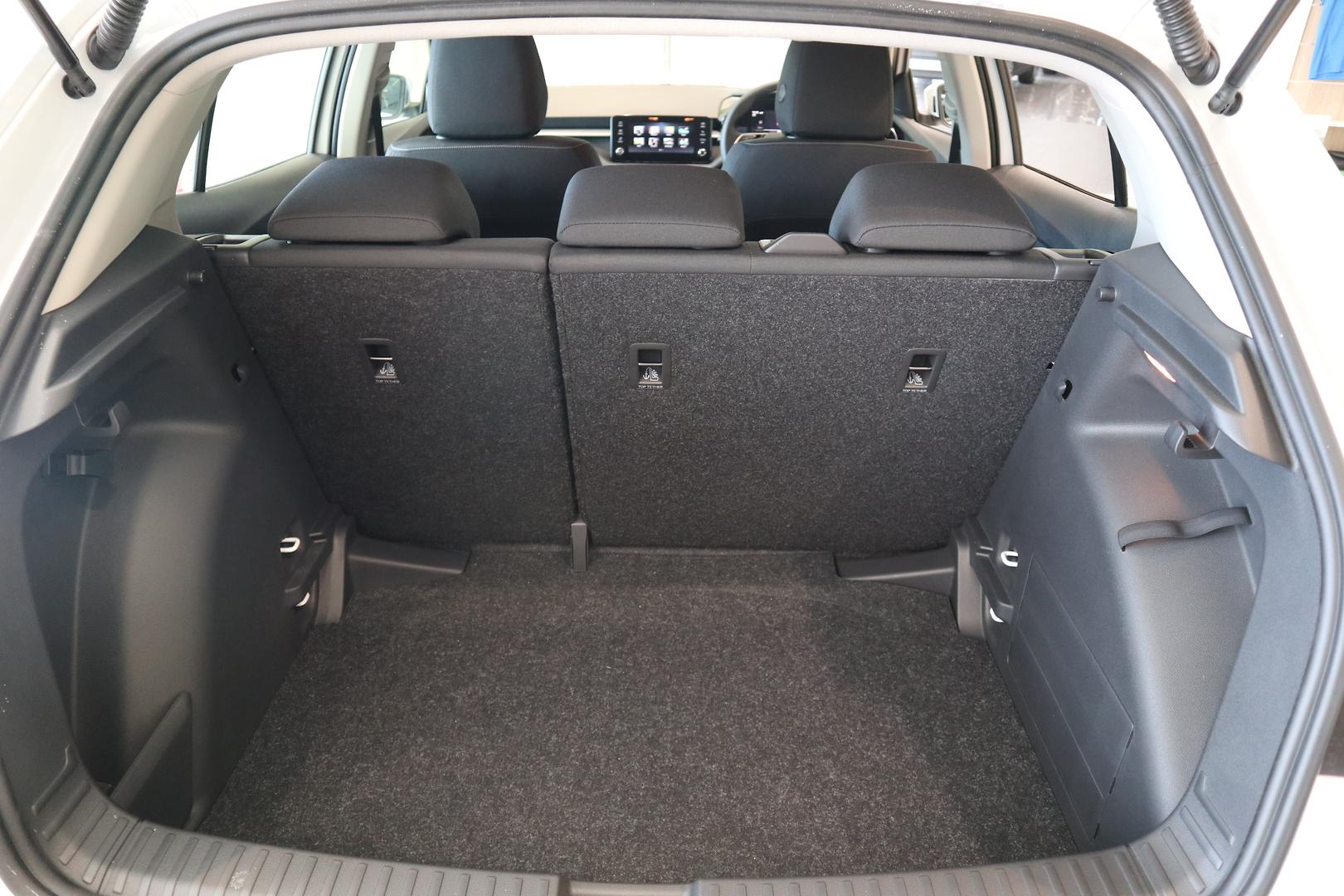 2026 SKODA Fabia 85TSI Select — photo 28