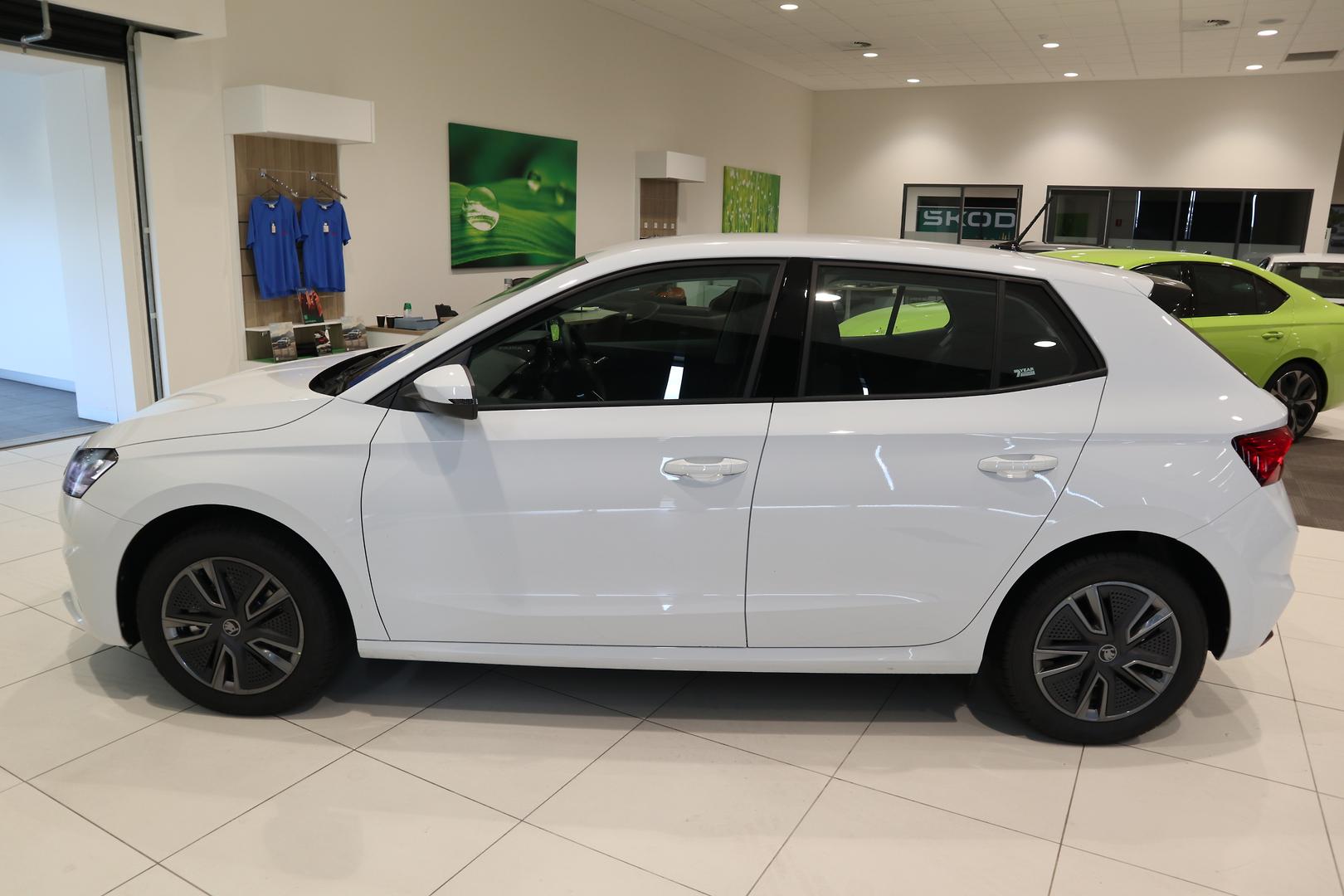 2026 SKODA Fabia 85TSI Select — photo 3