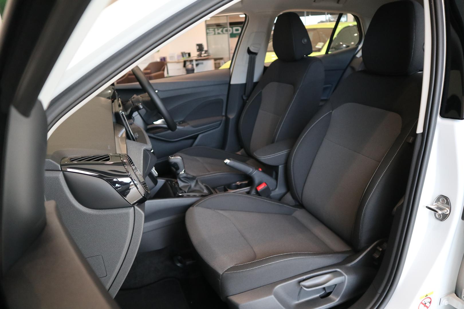 2026 SKODA Fabia 85TSI Select — photo 31