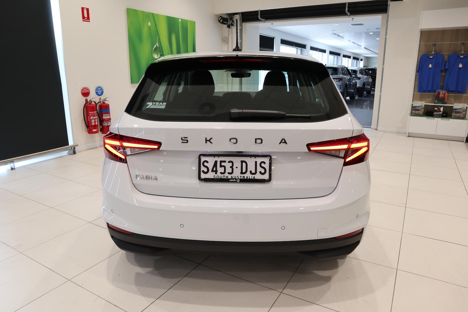 2026 SKODA Fabia 85TSI Select — photo 5
