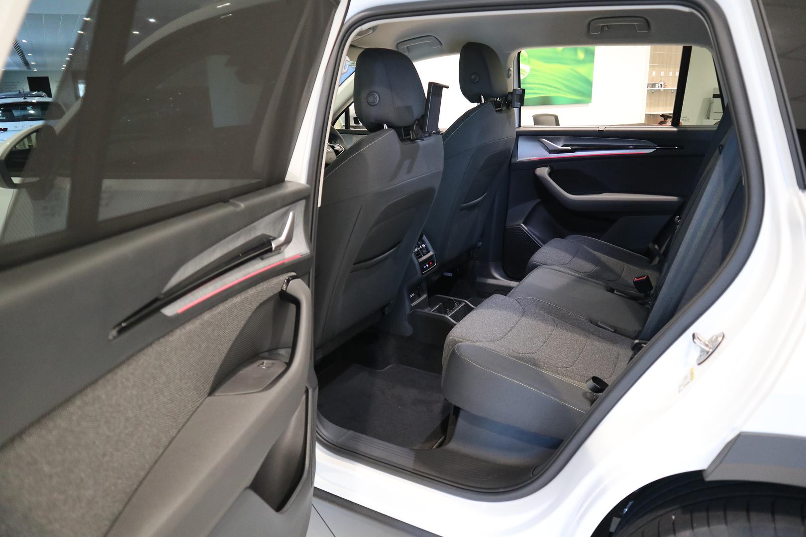 2026 SKODA Kodiaq Select mHEV — photo 28