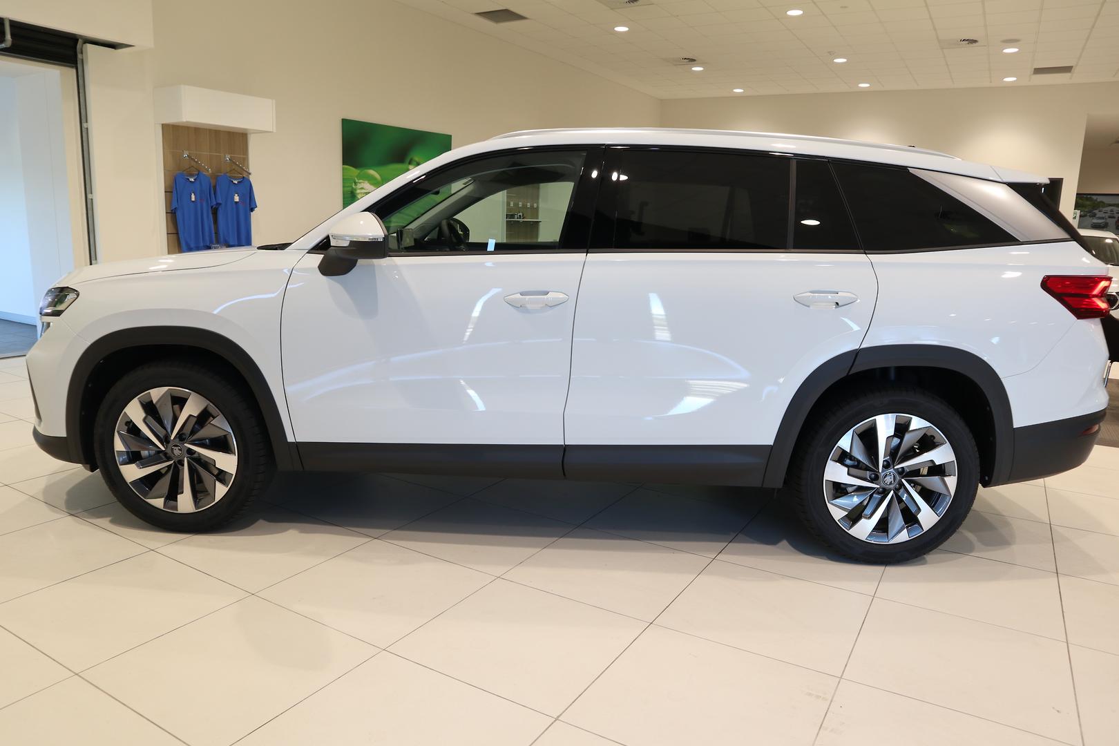 2026 SKODA Kodiaq Select mHEV — photo 4