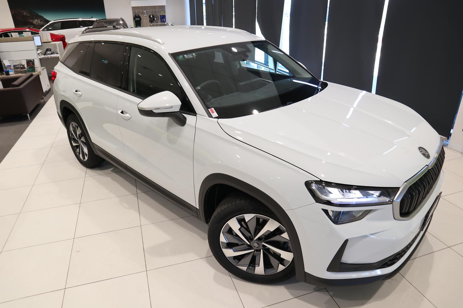 2026 SKODA Kodiaq Select mHEV — photo 9