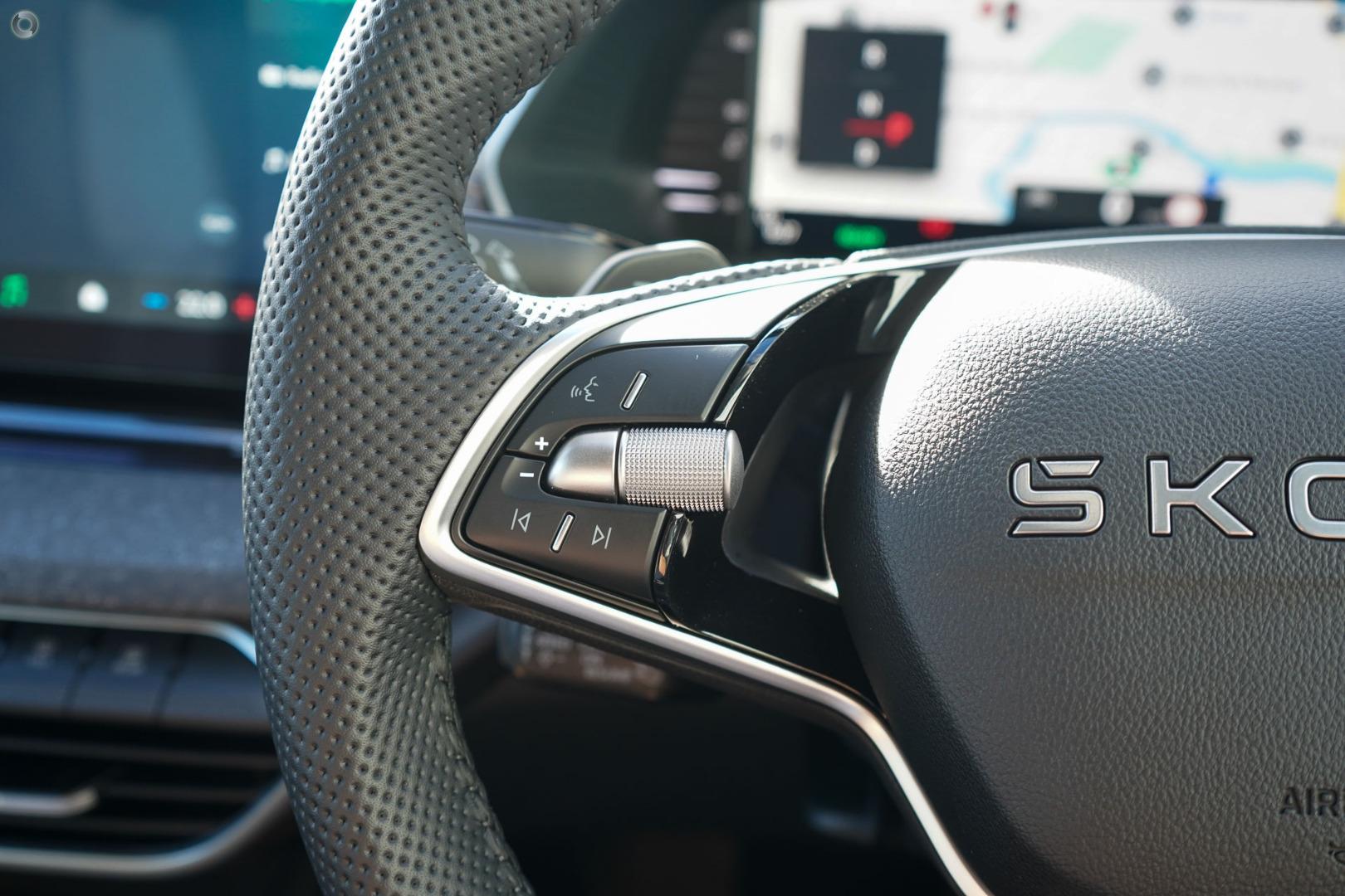 2026 SKODA Octavia Select mHEV — photo 13