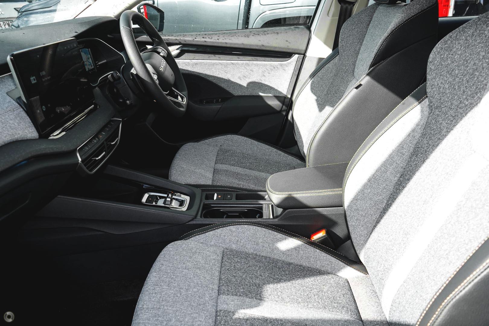 2026 SKODA Octavia Select mHEV — photo 8