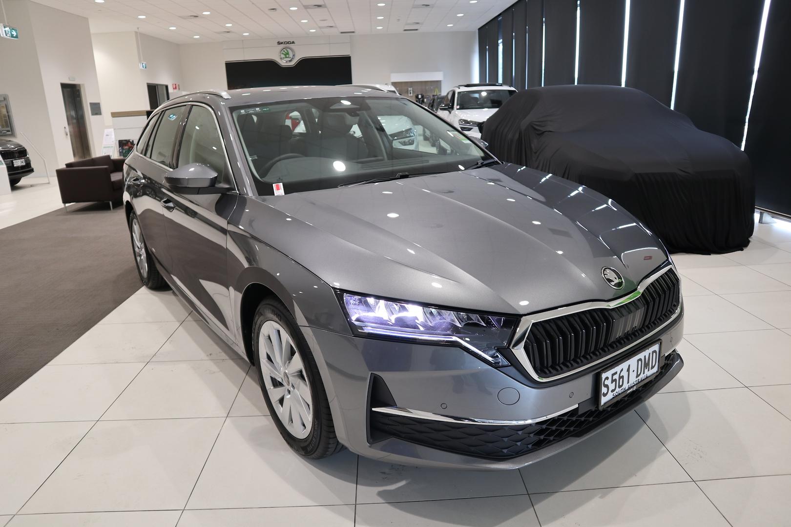 2026 SKODA Octavia Select mHEV — photo 1