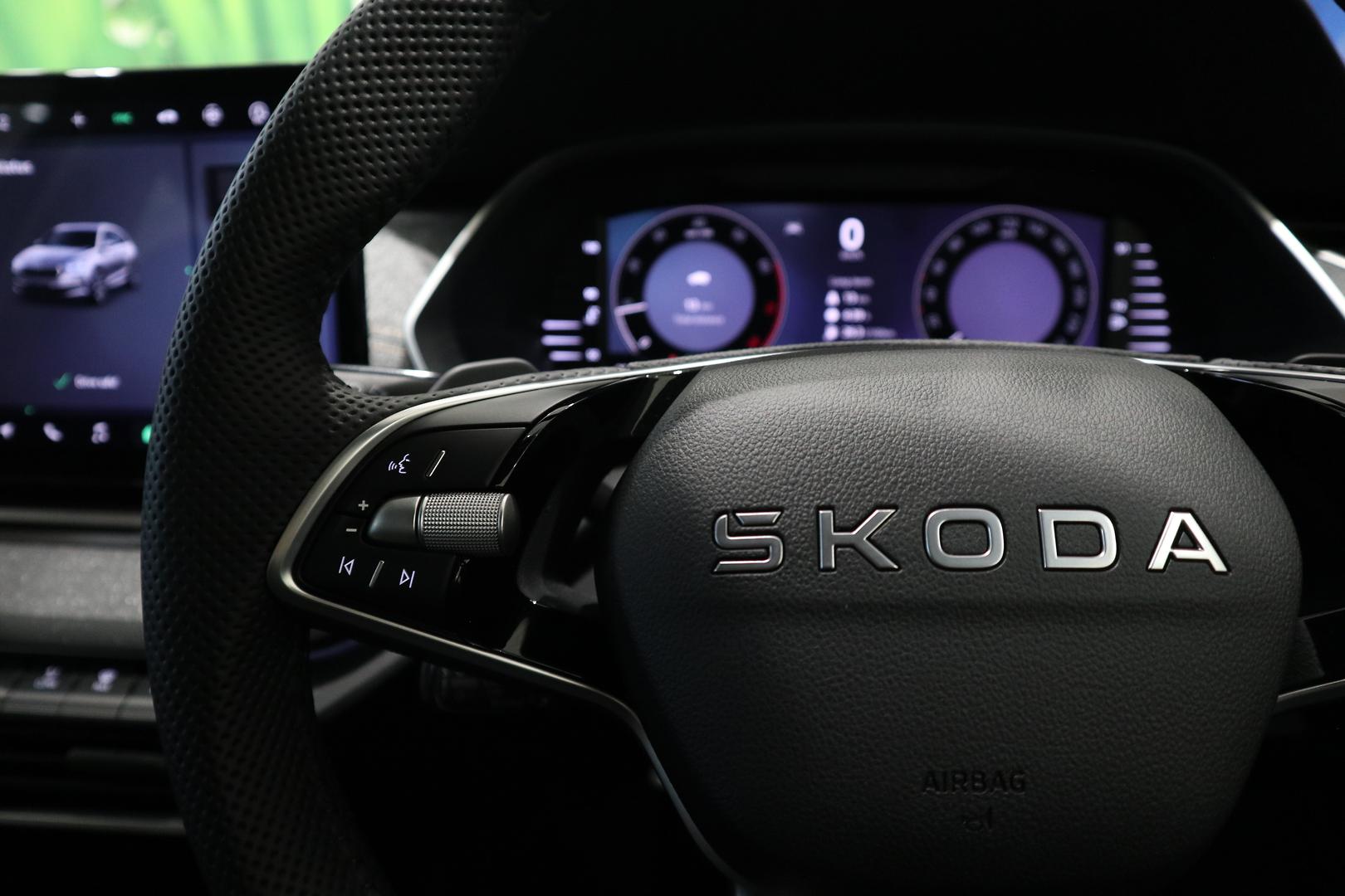 2026 SKODA Octavia Select mHEV — photo 12