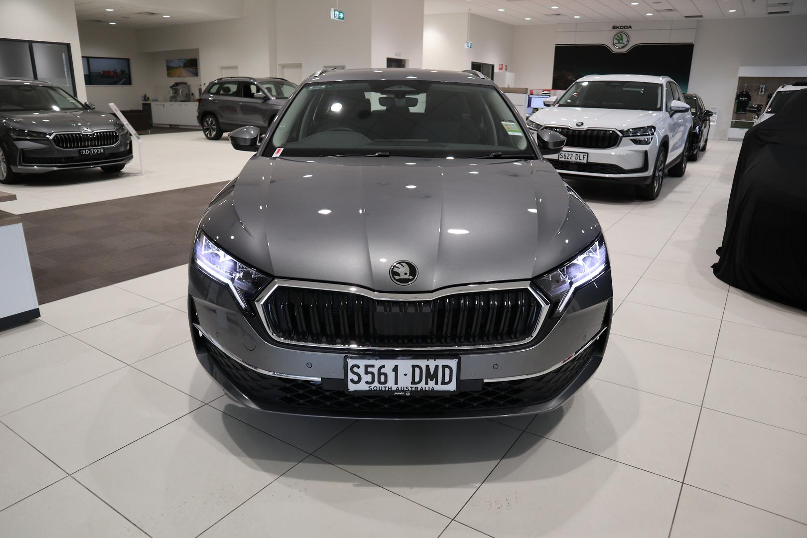 2026 SKODA Octavia Select mHEV — photo 2
