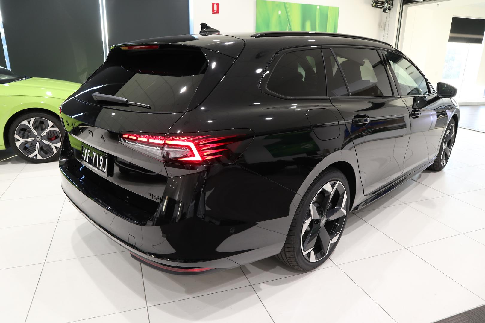 2026 SKODA Superb 195TSI Sportline — photo 6