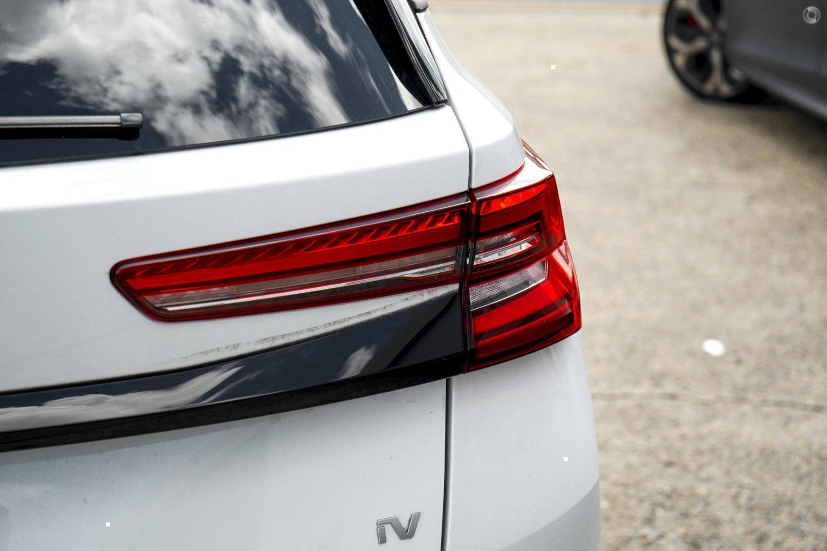 2026 SKODA Kodiaq Select PHEV — photo 3