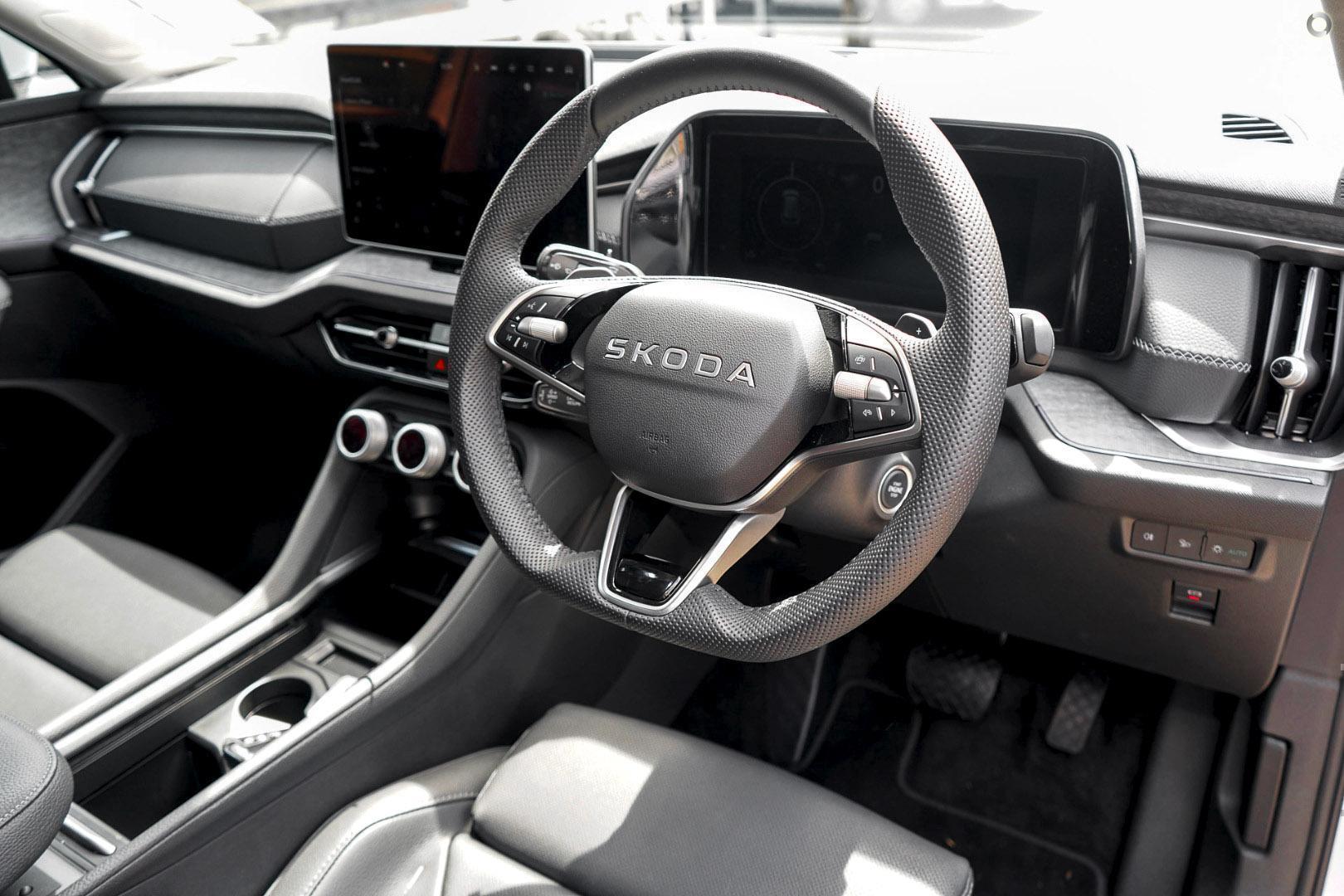 2026 SKODA Kodiaq Select PHEV — photo 9