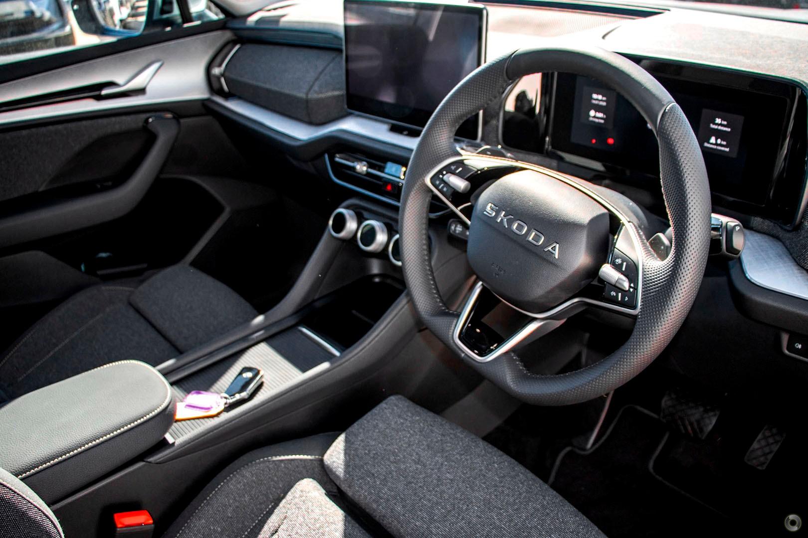 2026 SKODA Kodiaq Select mHEV — photo 8