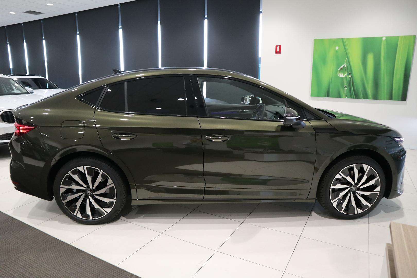 2026 SKODA Enyaq 85 Sportline — photo 8