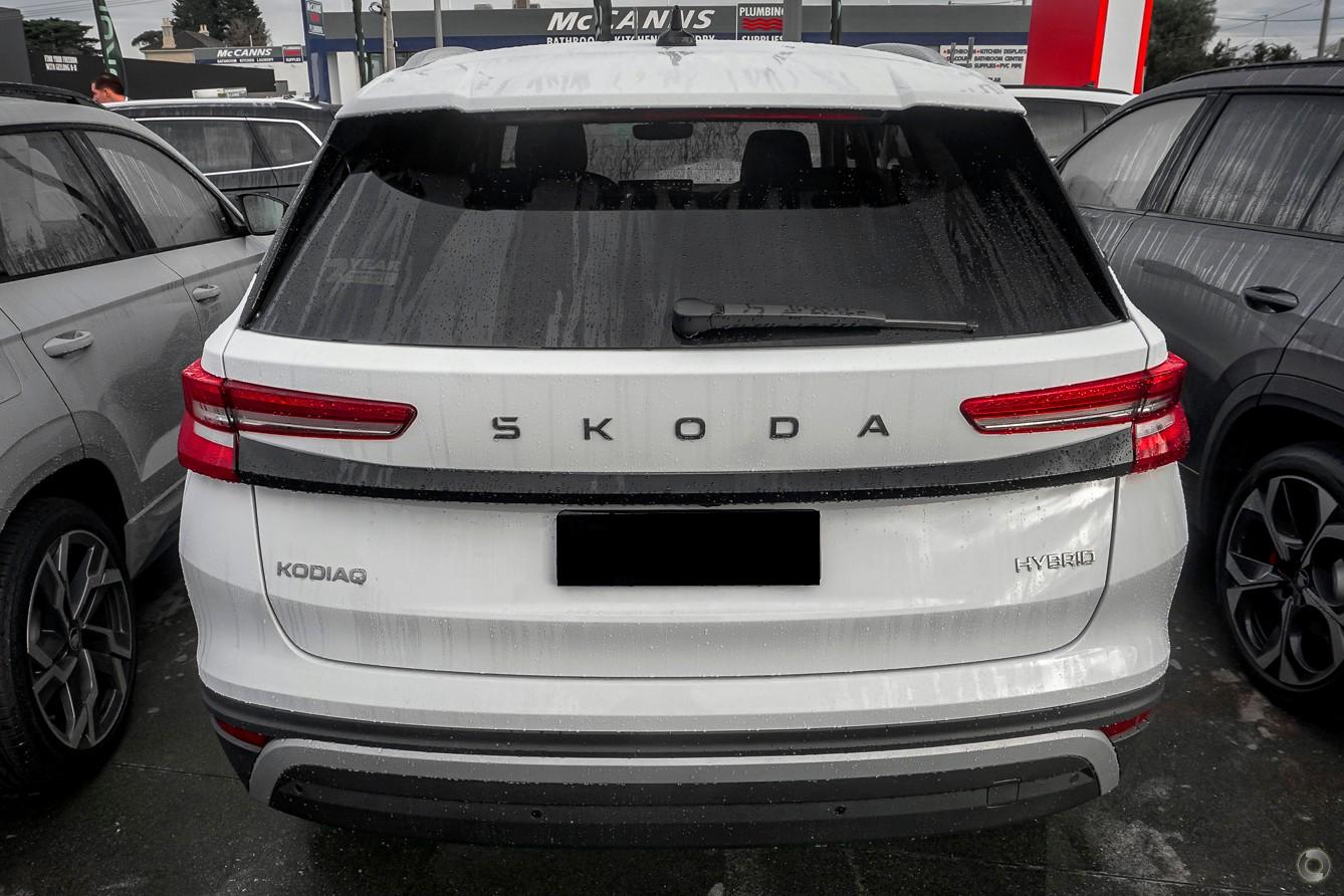2026 SKODA Kodiaq Select mHEV — photo 2