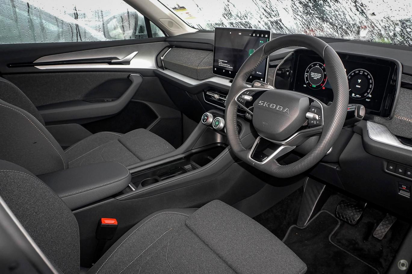 2026 SKODA Kodiaq Select mHEV — photo 3