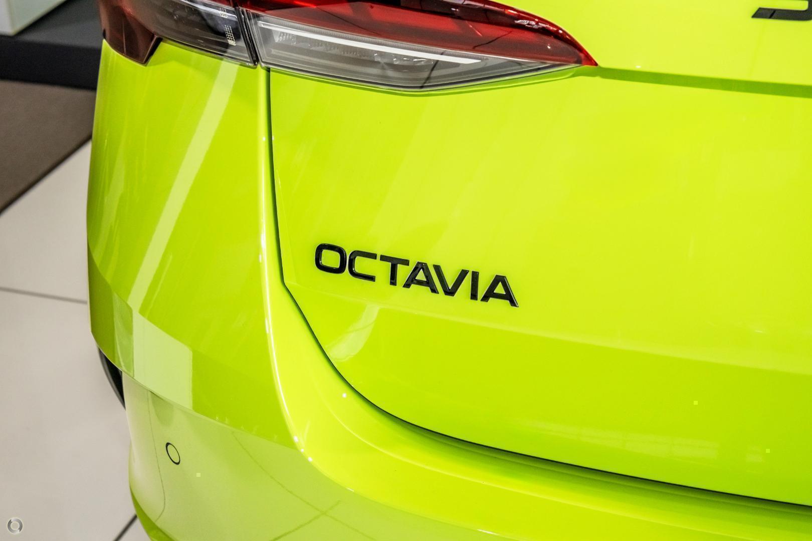 2026 SKODA Octavia RS — photo 9