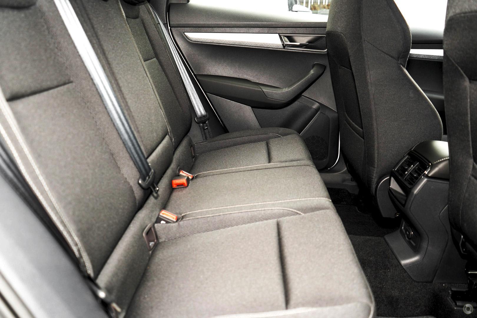 2026 SKODA Karoq 110TSI Select — photo 7