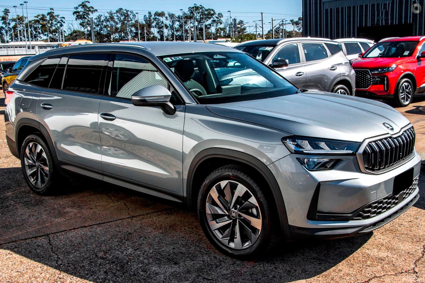 2026 SKODA Kodiaq Select mHEV — photo 6