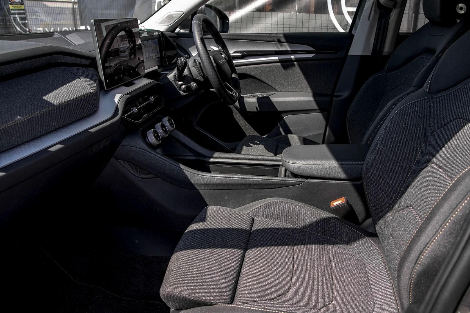 2026 SKODA Kodiaq Select mHEV — photo 1