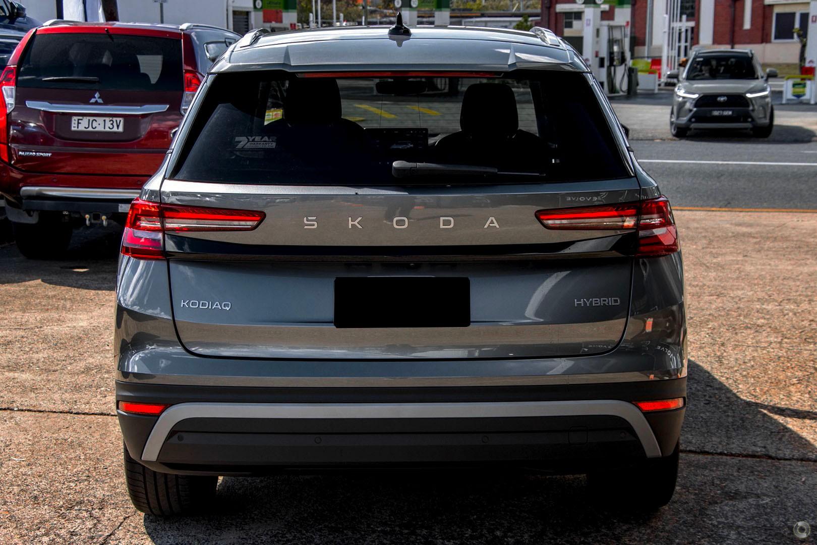 2026 SKODA Kodiaq Select mHEV — photo 12