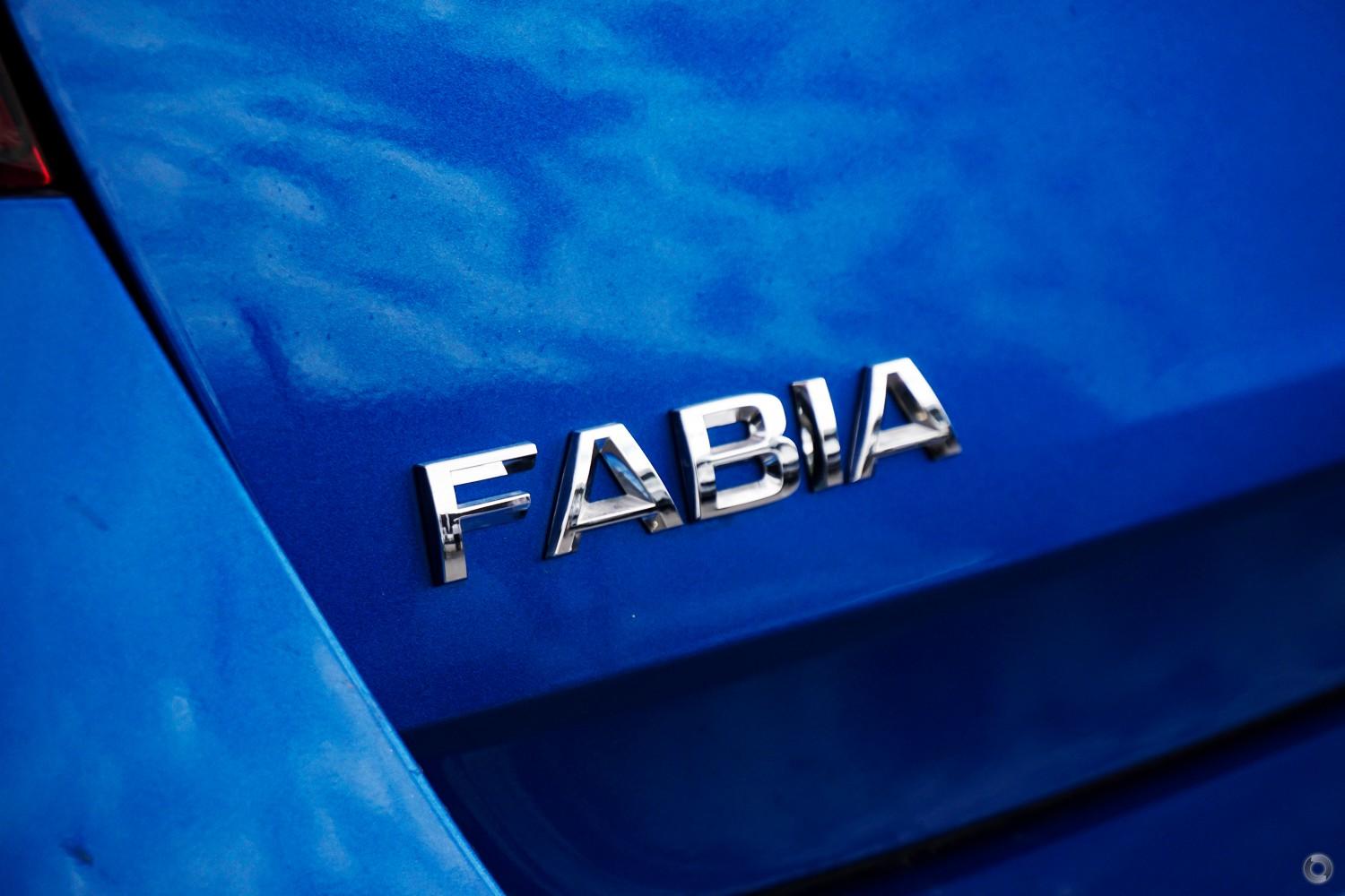 2026 SKODA Fabia 85TSI Select — photo 9