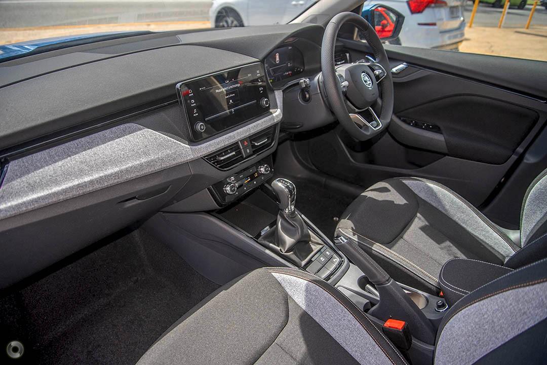 2026 SKODA Kamiq 85TSI Select — photo 6