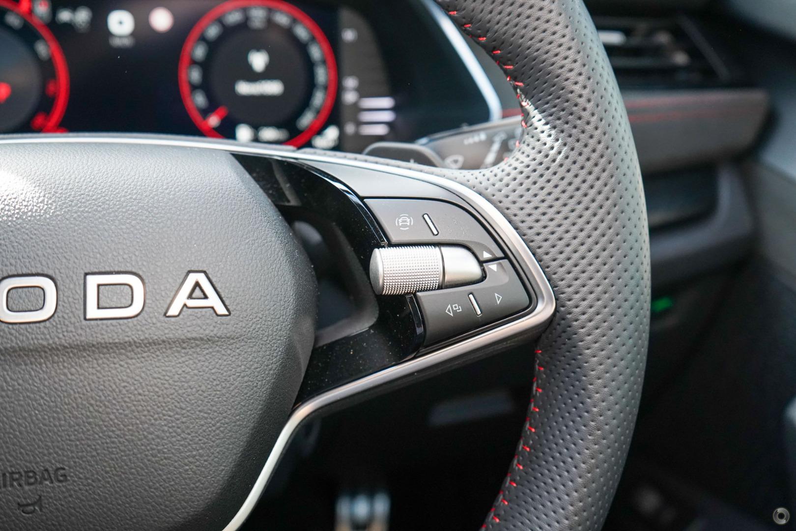 2026 SKODA Octavia RS — photo 15