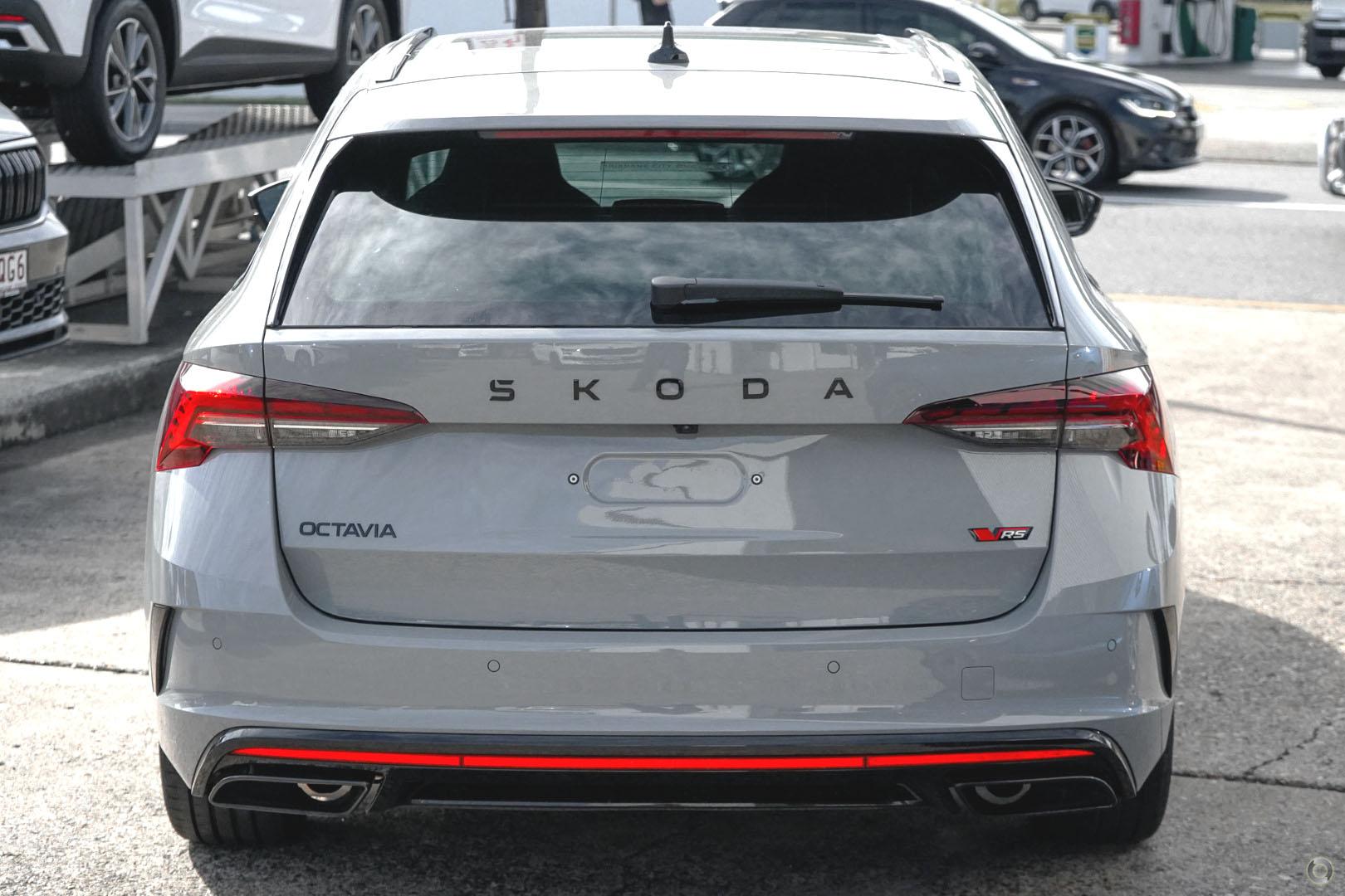 2026 SKODA Octavia RS — photo 3