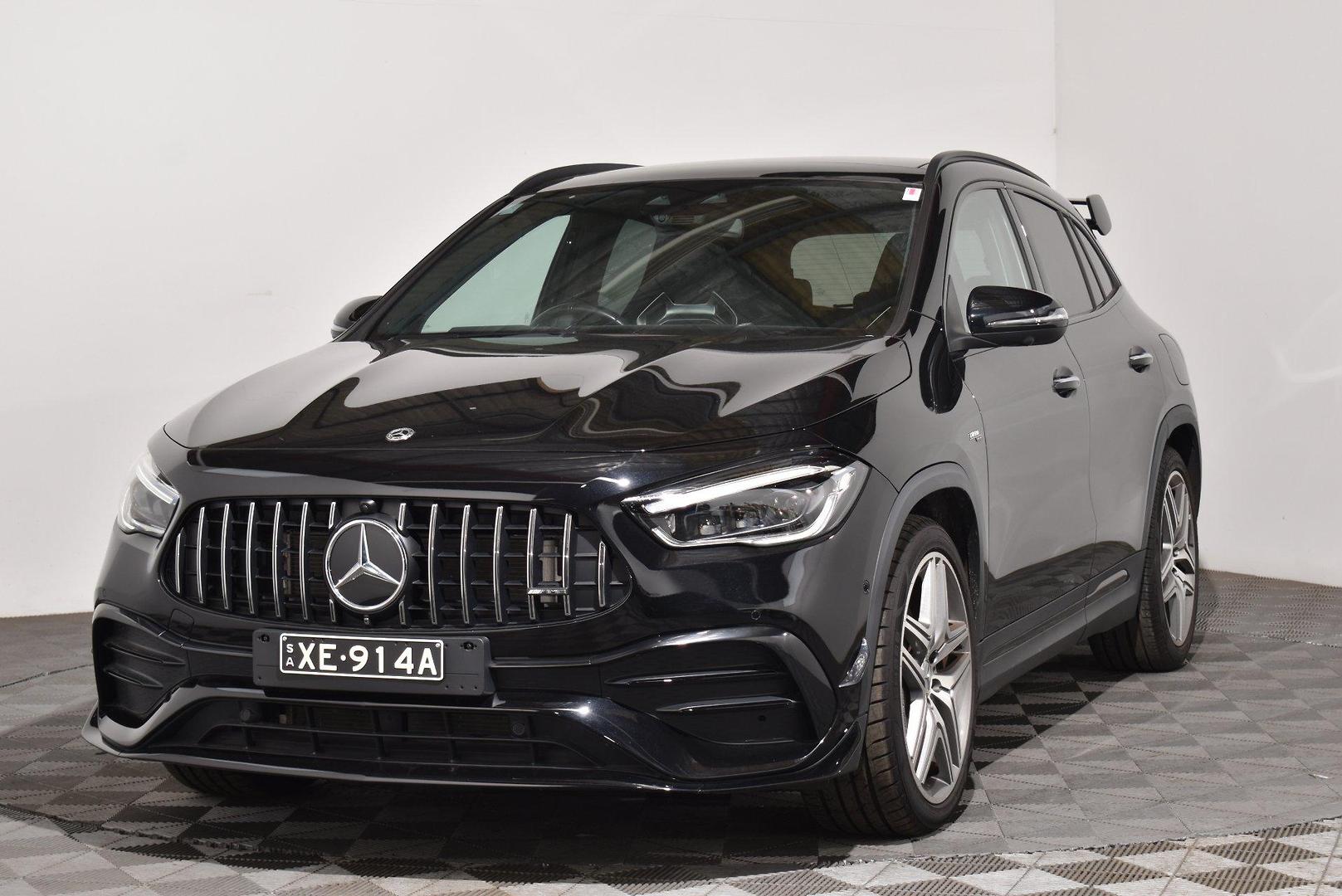 2022 Mercedes-Benz GLA-Class GLA35 AMG — photo 13
