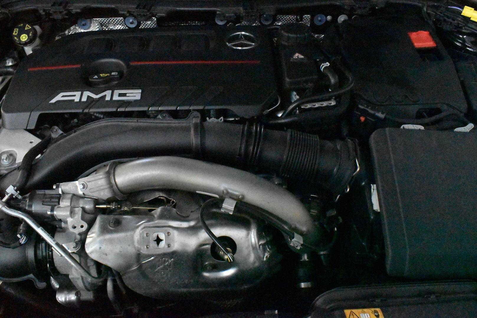 2022 Mercedes-Benz GLA-Class GLA35 AMG — photo 17