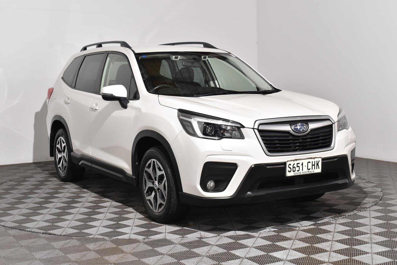 2020 Subaru Forester 25iL — photo 1