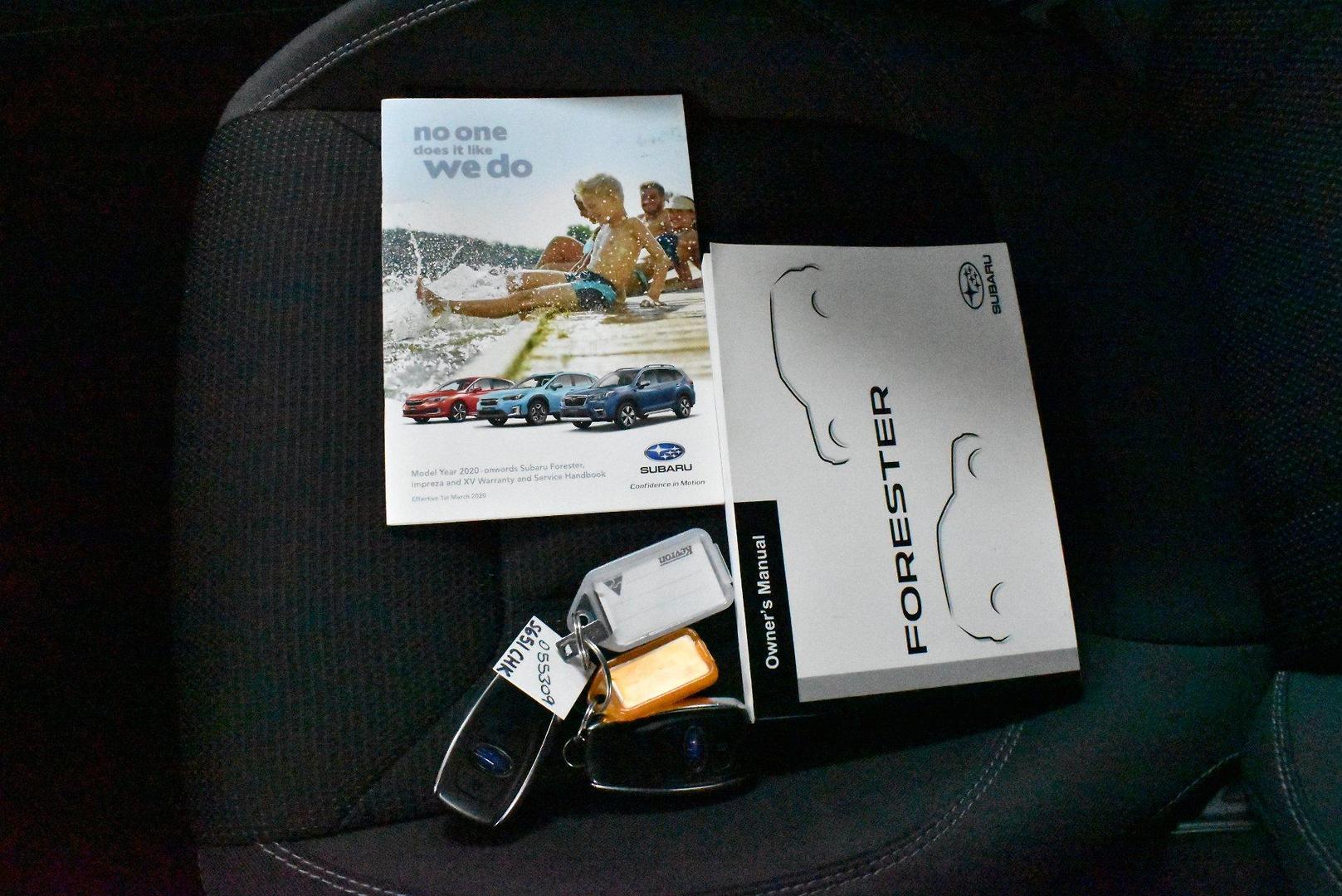 2020 Subaru Forester 25iL — photo 25