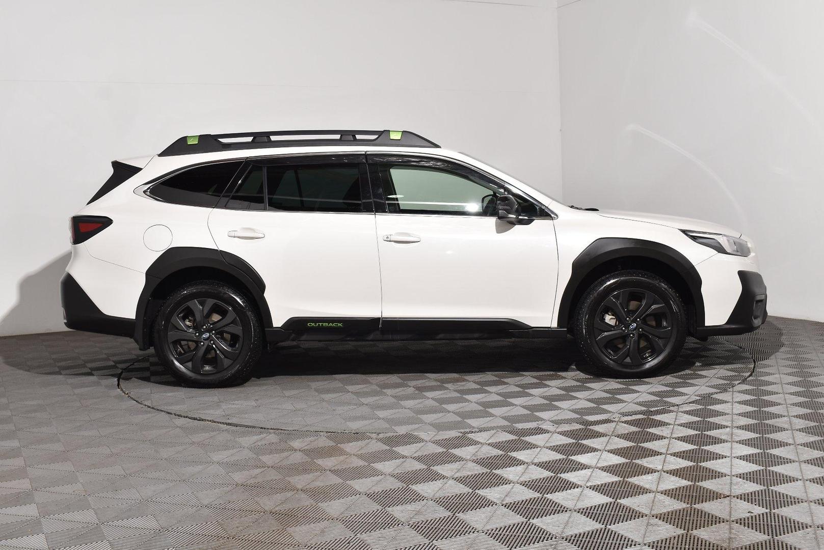 2021 Subaru Outback AWD Sport — photo 10