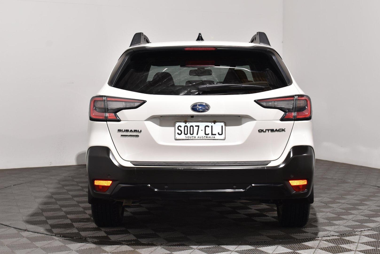 2021 Subaru Outback AWD Sport — photo 4