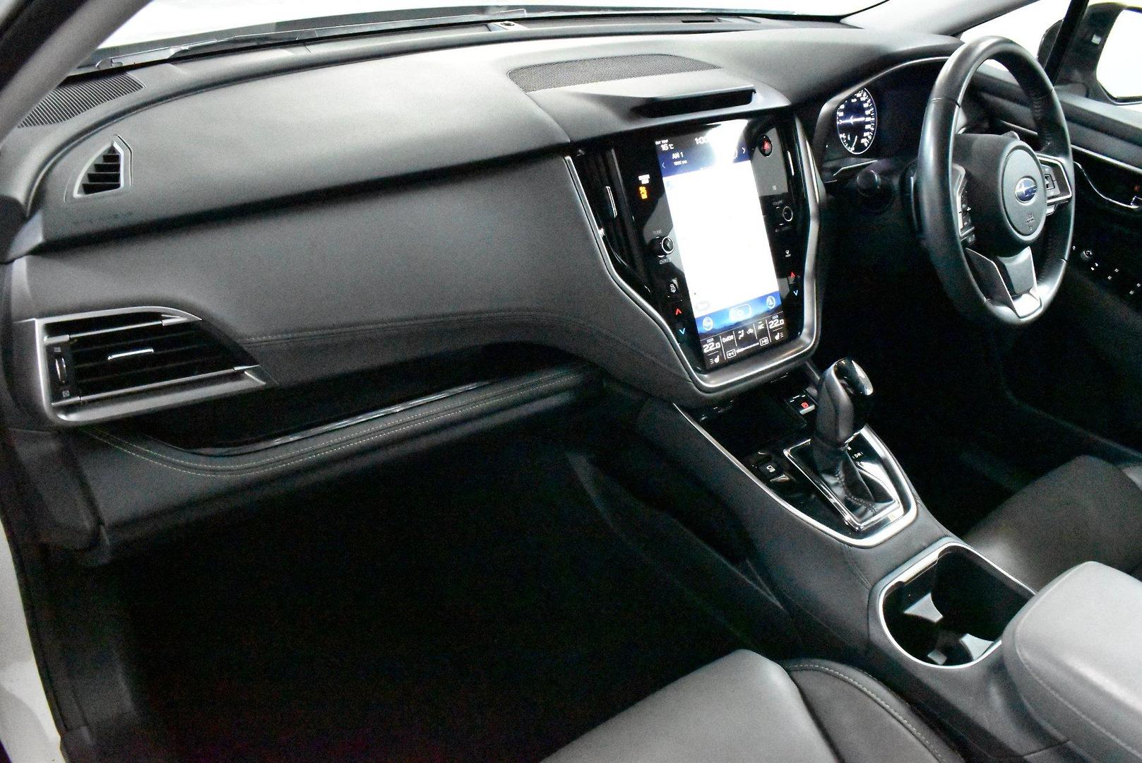 2021 Subaru Outback AWD Sport — photo 6