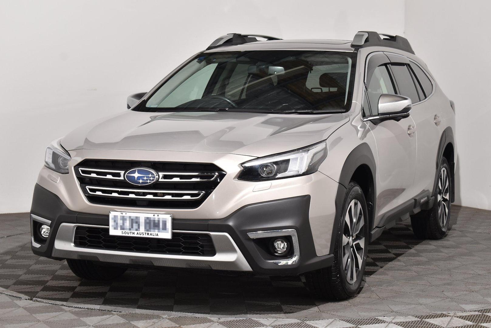 2024 Subaru Outback AWD Touring — photo 13