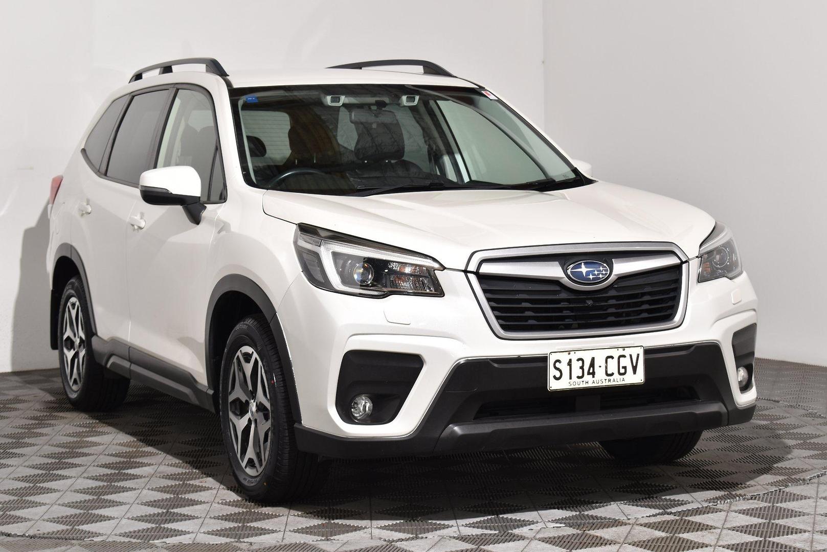 2020 Subaru Forester 25iL — photo 1