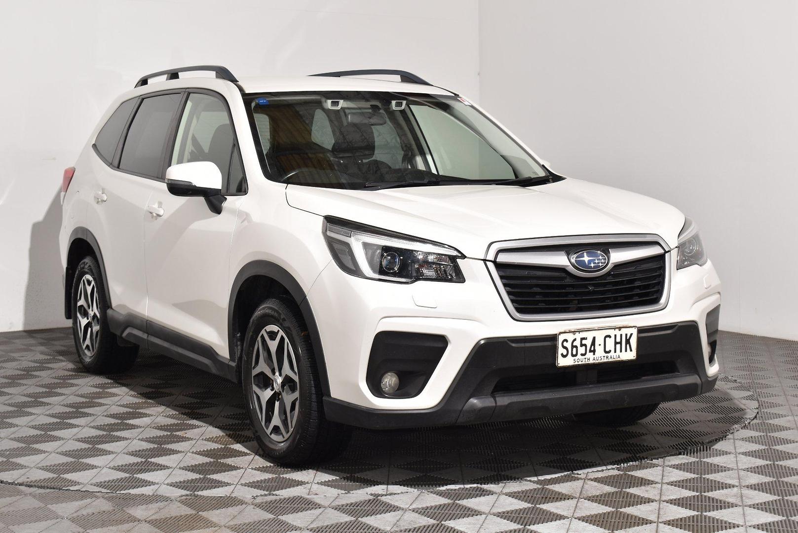 2020 Subaru Forester 25iL — photo 1