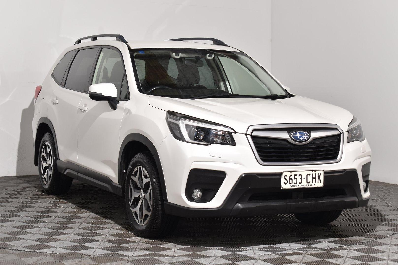 2020 Subaru Forester 25iL — photo 1